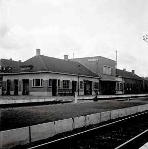 Menin - SNCB Z03554D (1).jpg